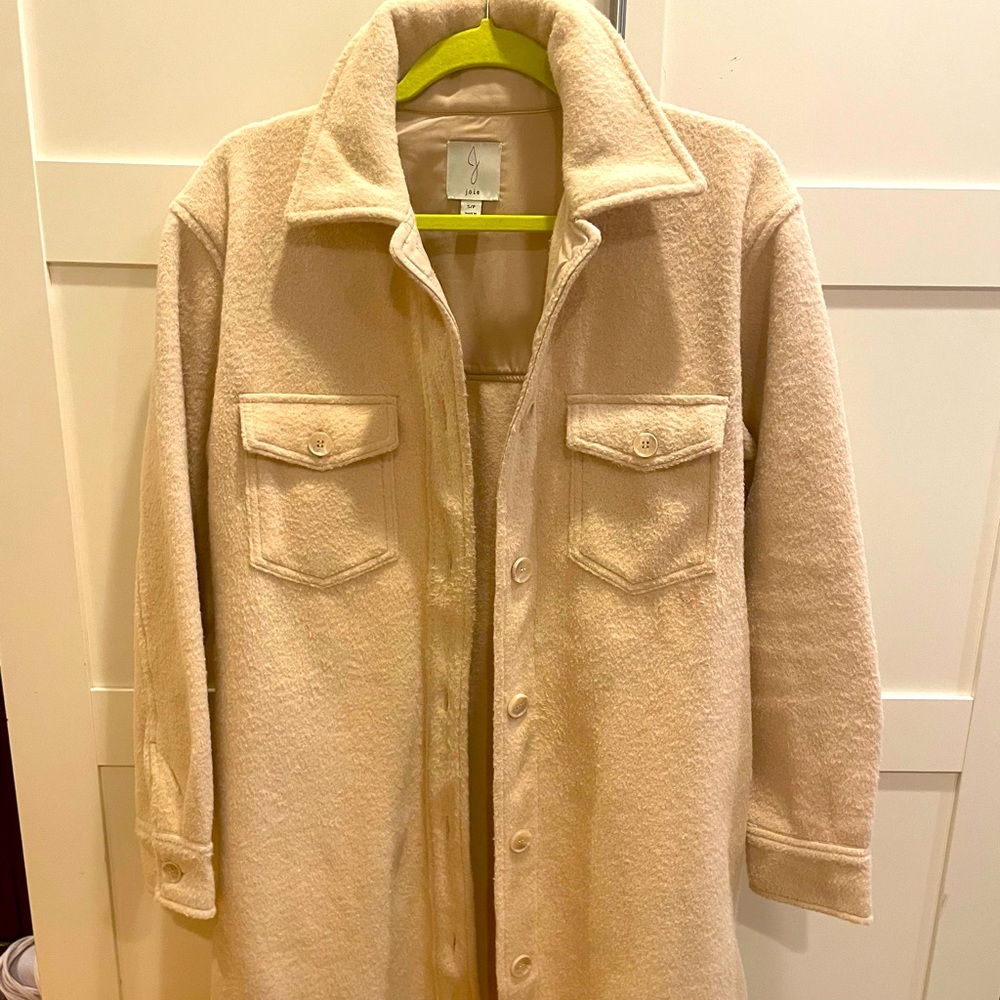 COPY - *EVERYTHING IN MY CLOSET IS $25 OR LESS*